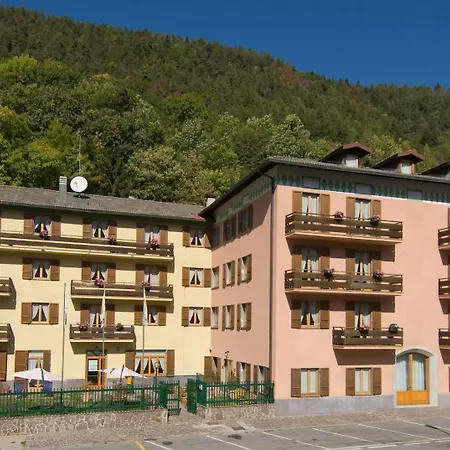 Stella Alpina Apart-hotel 3*