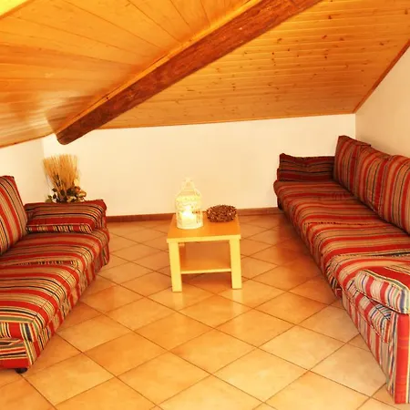Hotel apartamentowy Stella Alpina